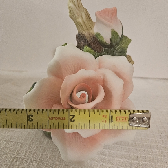 Porcelain Pink Rose Nightlight, home deco, bedroom lite, kitchen lite, hall lite - Picture 6 of 9
